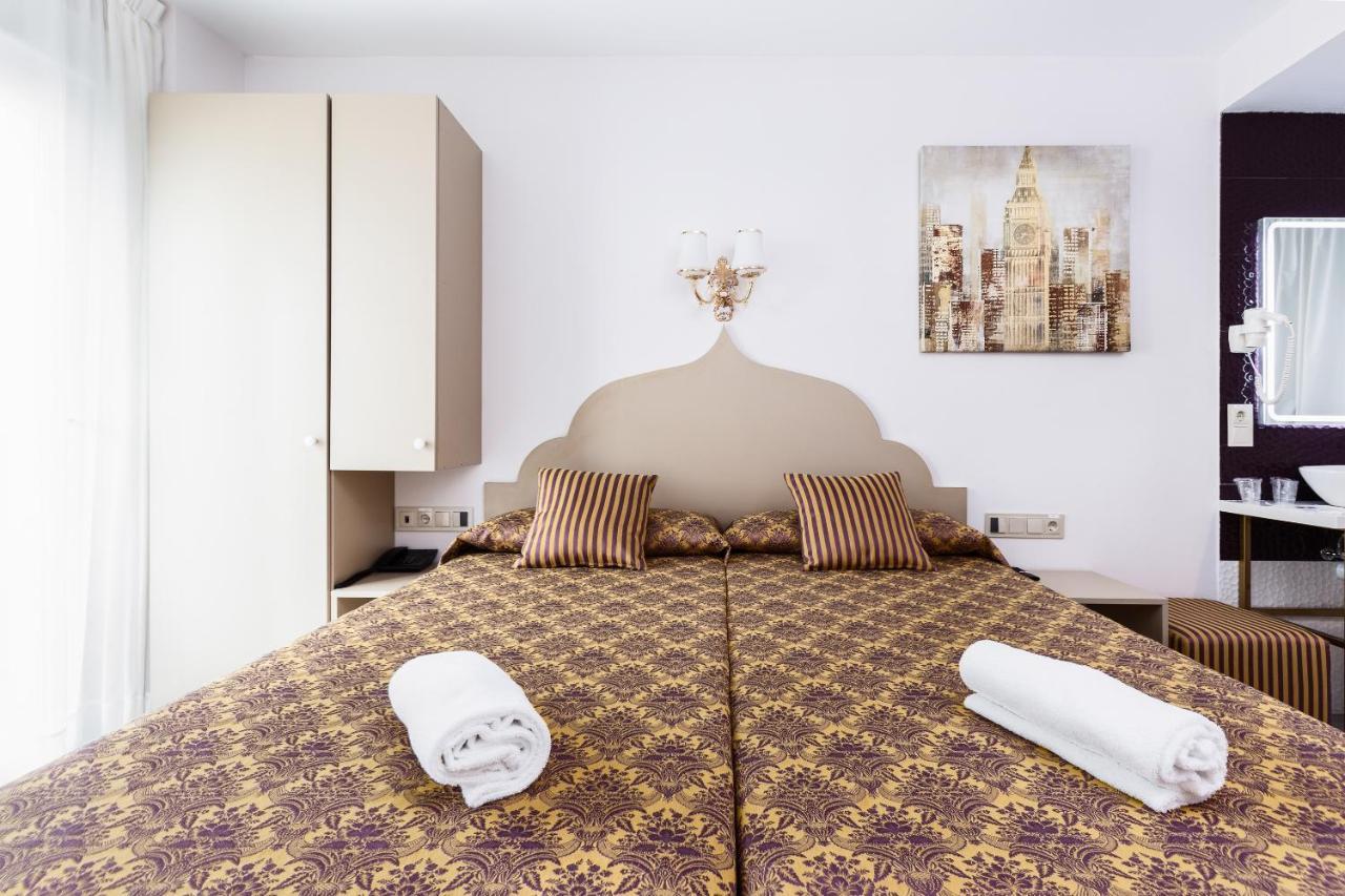 Clopy Rocamar Hotel Benidorm Ngoại thất bức ảnh