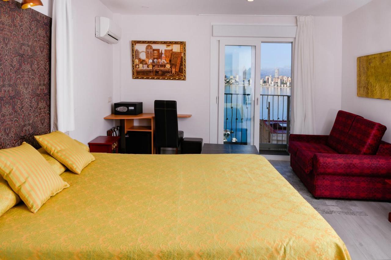 Clopy Rocamar Hotel Benidorm Ngoại thất bức ảnh