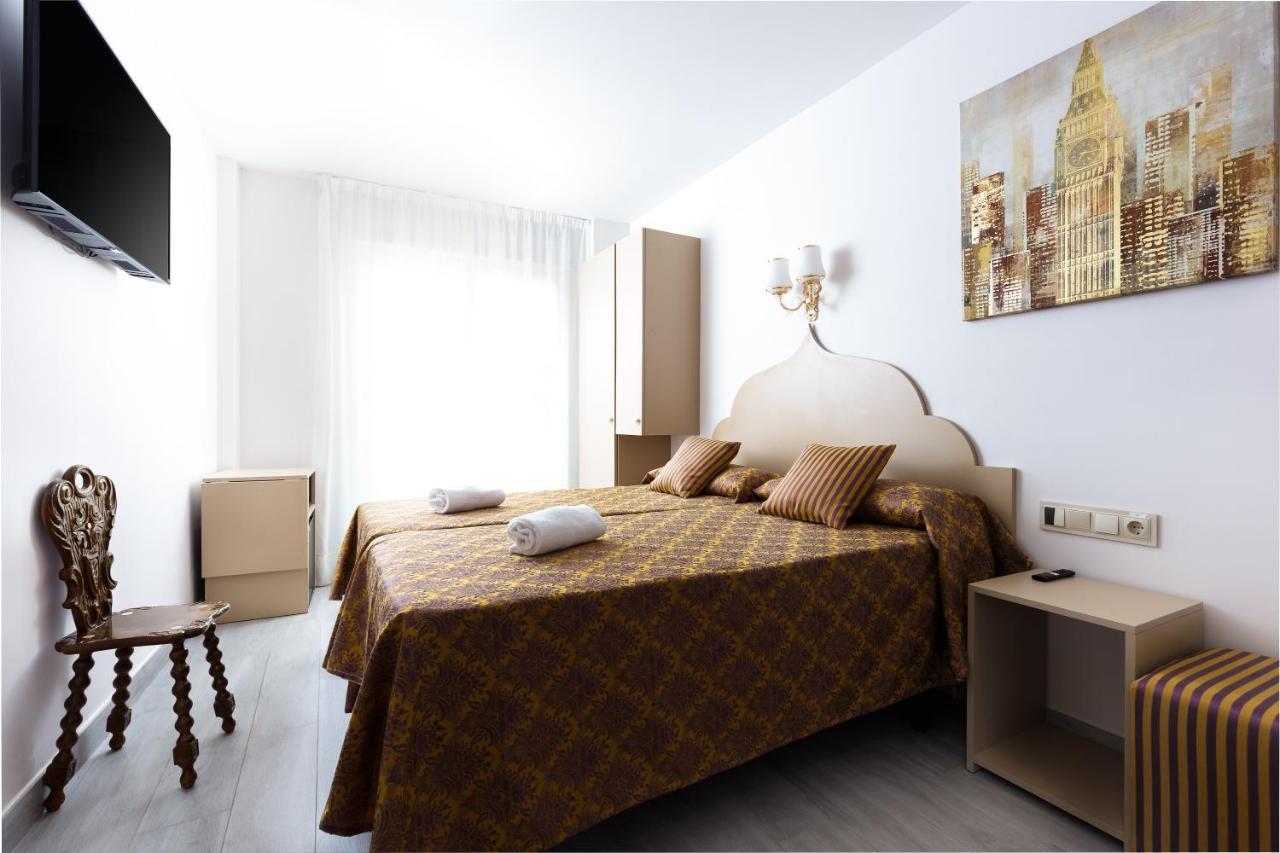 Clopy Rocamar Hotel Benidorm Ngoại thất bức ảnh
