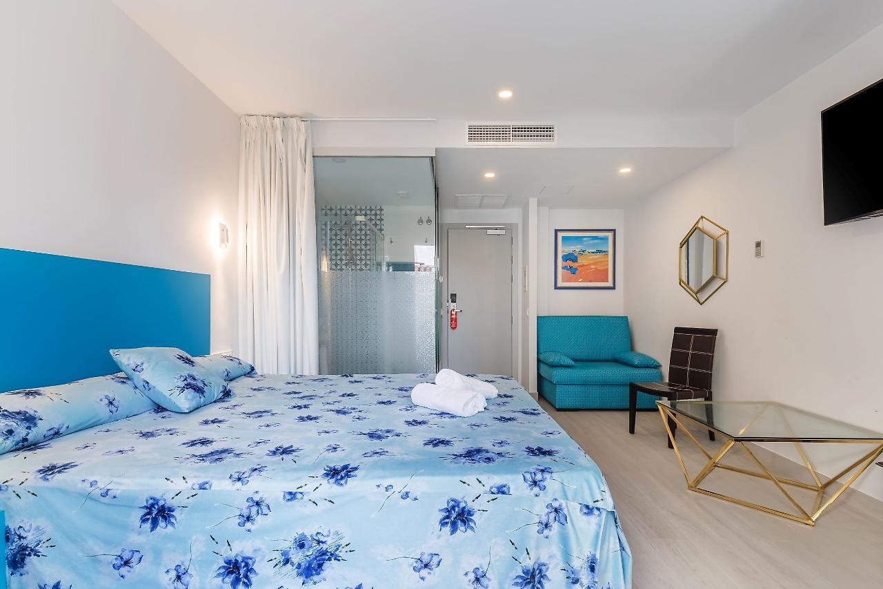 Clopy Rocamar Hotel Benidorm Ngoại thất bức ảnh
