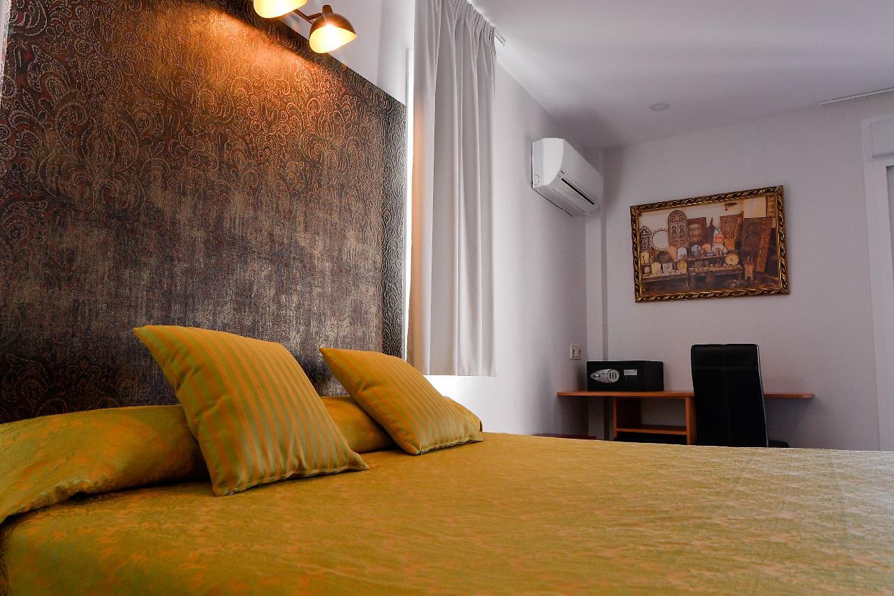 Clopy Rocamar Hotel Benidorm Ngoại thất bức ảnh